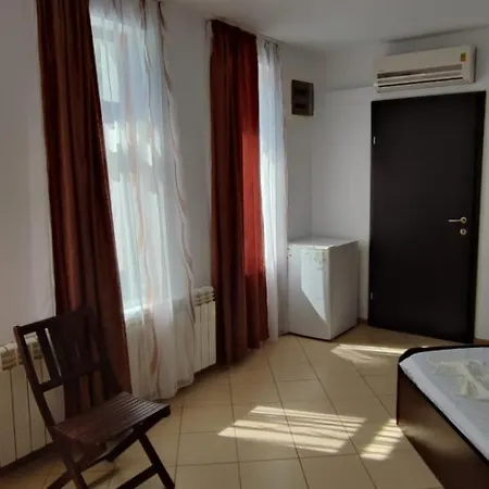 홈스테이 Casa Emelis *