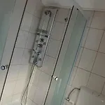Gazde/Camere de închiriat Casa Emelis *