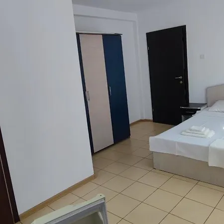 Casa Emelis Homestay *